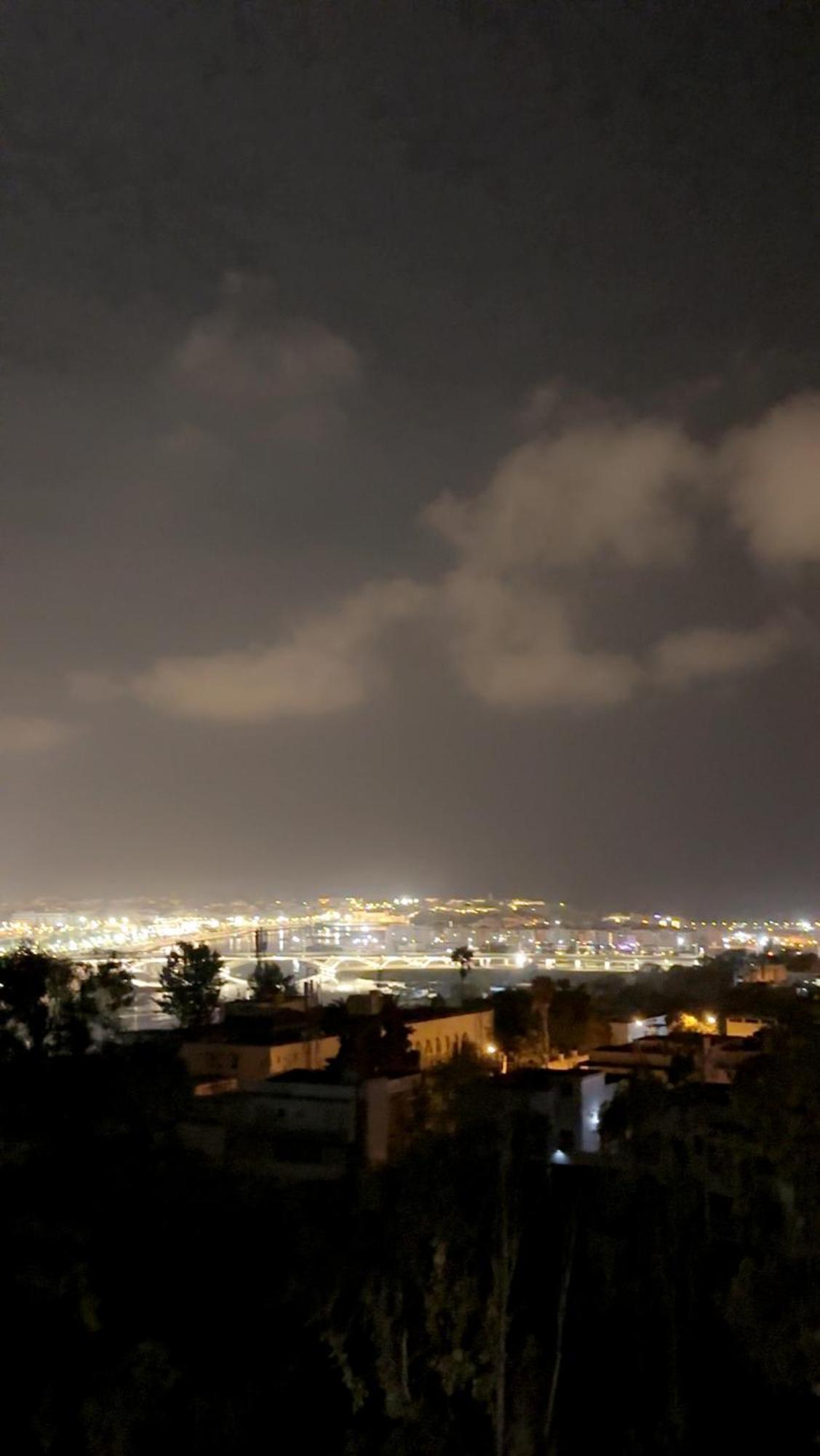 Saléشقه سكاي دورين على البحرアパートメント エクステリア 写真